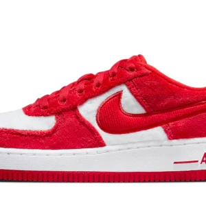 Nike Air Force 1 Low Valentine's Day Fleece