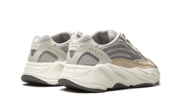 Yeezy 700 V2 Cream - immagine 4
