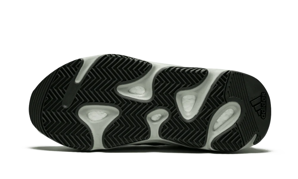 Yeezy 700 Salt - immagine 5