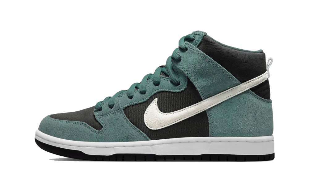 SB Dunk High Green Suede